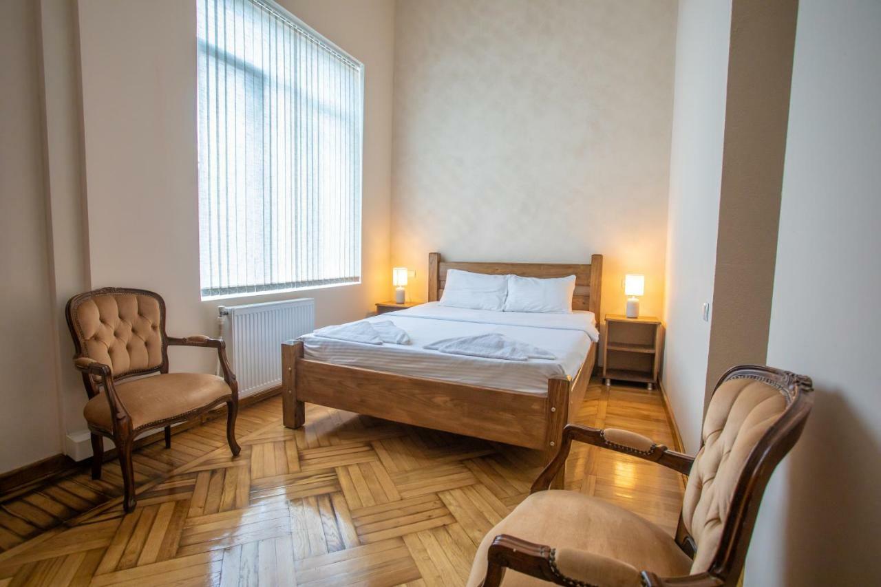 Hotel Veneto Kutaisi Exteriér fotografie